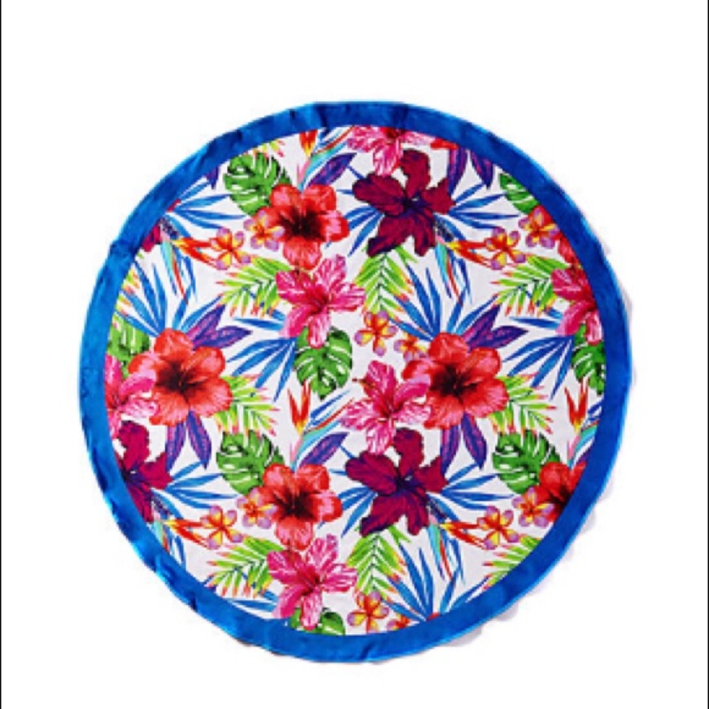 Beach towel Round. By Marc Adler. Cotton Terry.